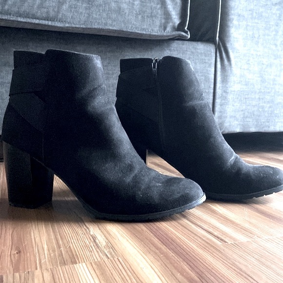 a new day by target Shoes - 🌸2 for $15,3 for $20🌸Target a new day Chelsea ankle chunky heel black women 11